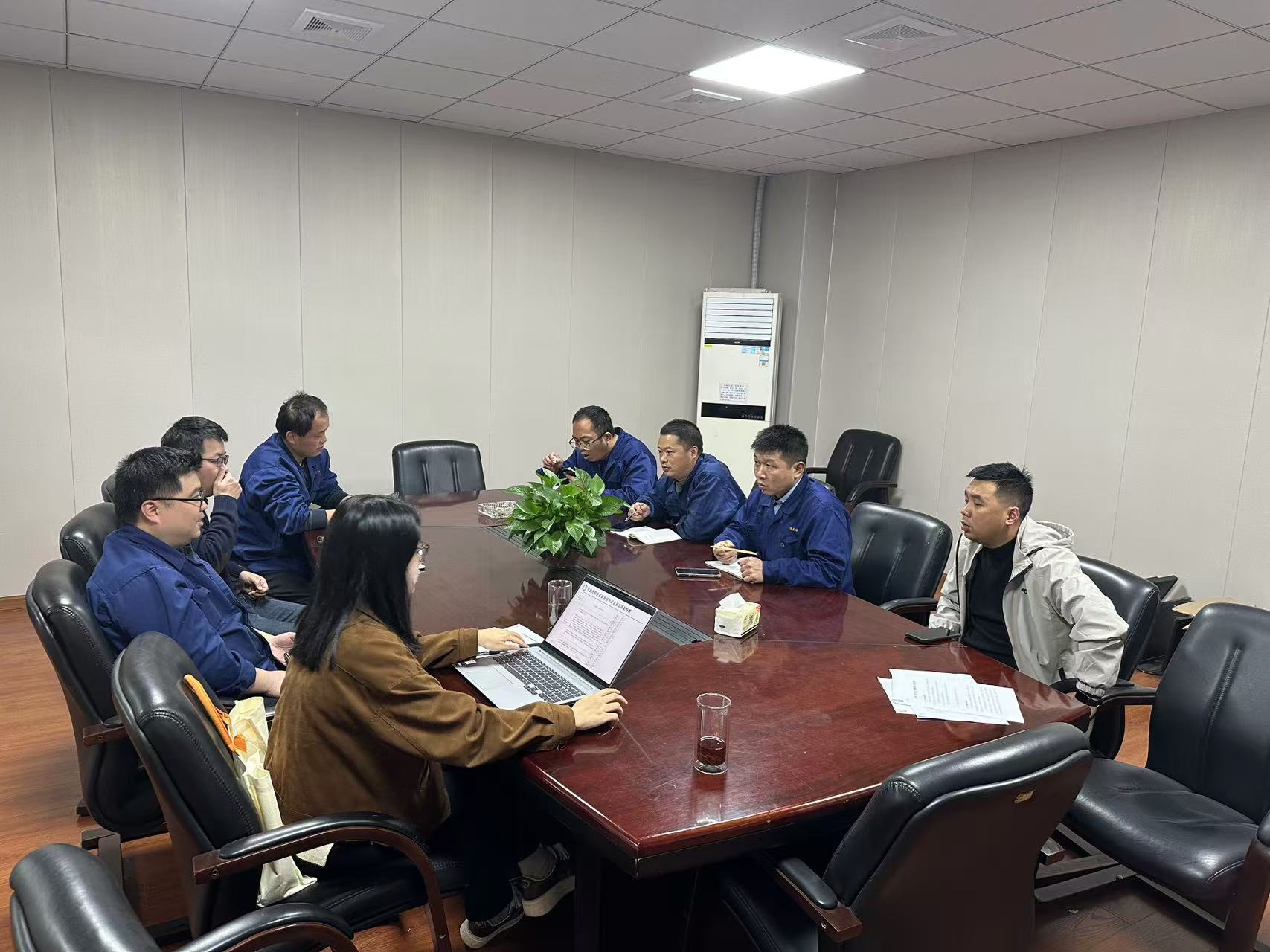 衢州途焱教育携手博莱特光电举办职称讲座，共探人才发展新路径